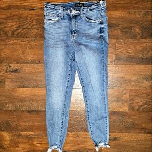 Judy Blue Distressed Women's Jeans